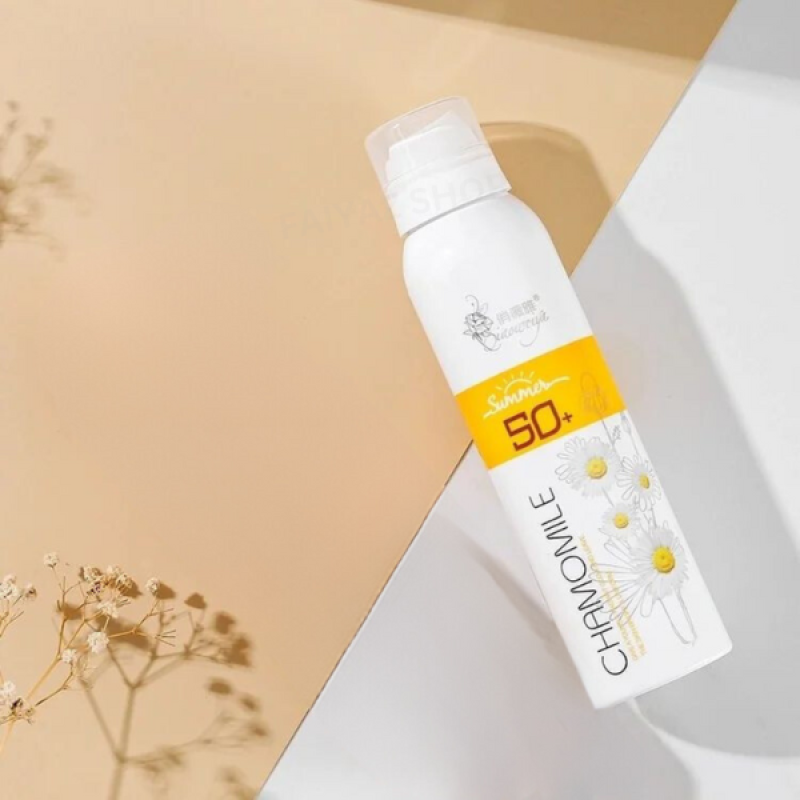Chamomile Whitening Spray Sunscreen SPF50+ (200ml)